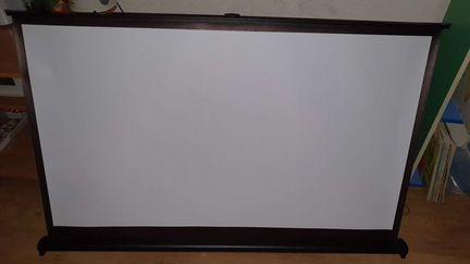 Экран для проектора