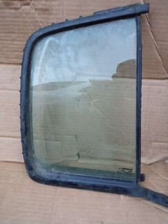 Renault Megane 2 задняя правая форточка