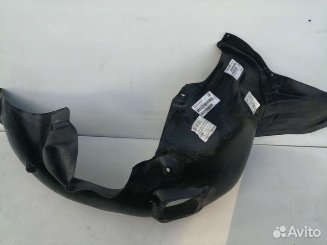 Подкрылок переднего крыла на Шкоду Фабиа