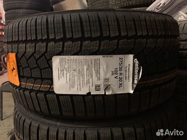 Continental ContiWinterContact TS 860S 245/40 R20 и 275/35 R20 102V