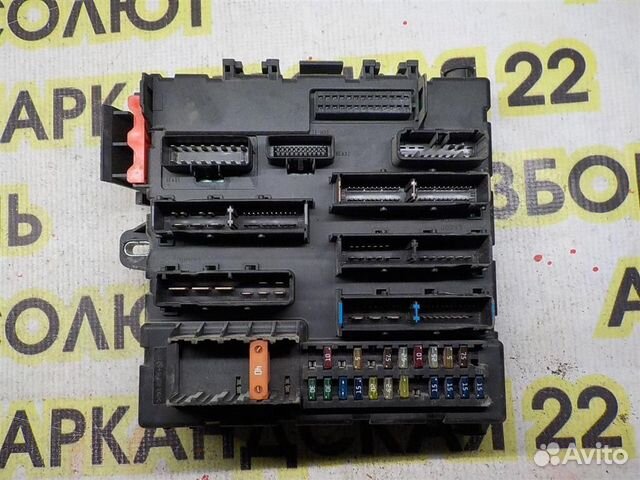 Блок предохранителей Opel Vectra C 2002-2008