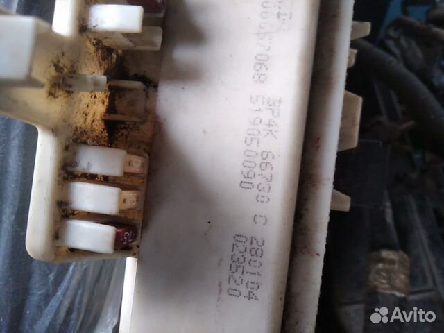 Мазда 3 бк блок предохранителей внутрений