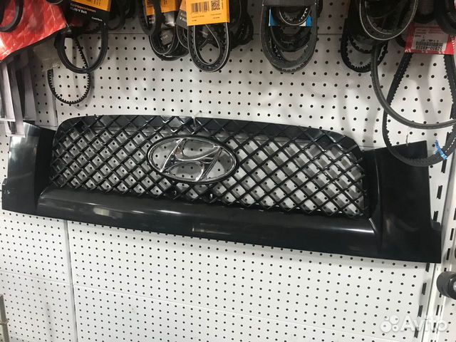 Решетка радиатора Hyundai HD 78