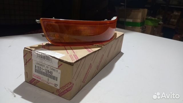 Повторитель поворота левый Toyota Sprinter/Corolla