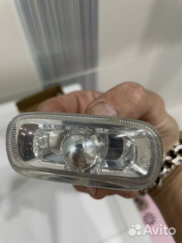 Продам повторители поворота на Ауди А6