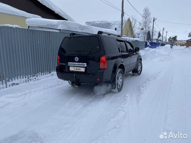 Nissan Pathfinder 2.5 AT, 2008, 240 500 км