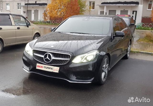 Решетка радиатора Mercedes Diamond W212 silver