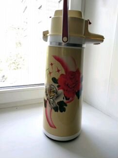 Термос с помпой СССР и термокружки