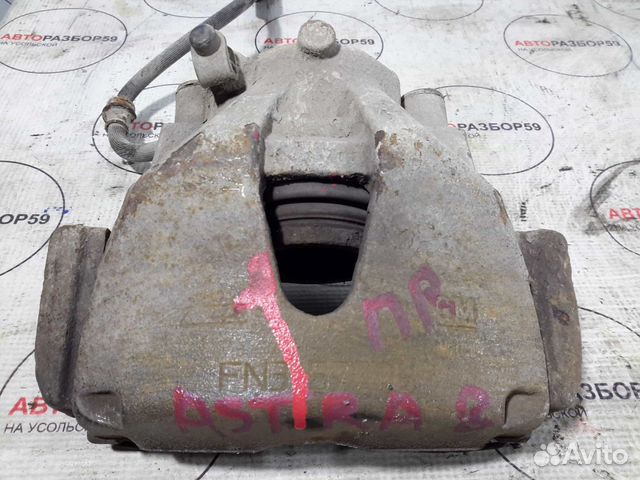 Суппорт передний правый Opel Astra H