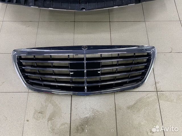 Решетка радиатора w222 оригинал