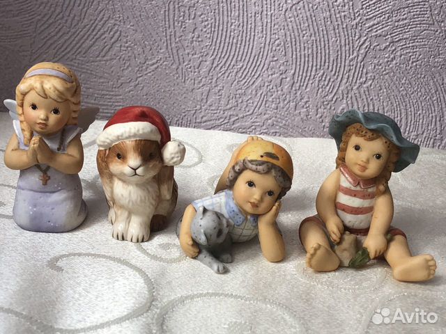 Фарфоровые коллекционные Статуэтки Goebel