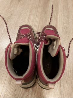Треккинговые ботинки для девочки 33