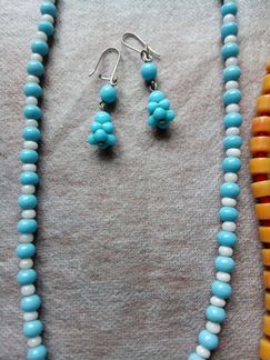 Бусы бижутерия