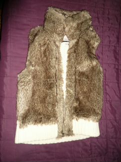 Меховой жилет Bershka
