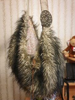 Сумка меховая River Island