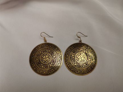 Серьги с этническим орнаментом