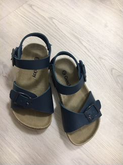 Босоножки 26р