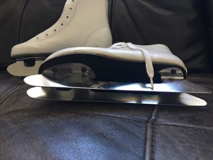 Коньки детские для новичков