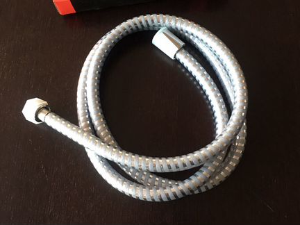 Душевой шланг