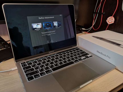 2020 Apple MacBook Pro 13 512 i5