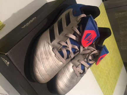 Детские футбольные бутсы adidas 31 размер