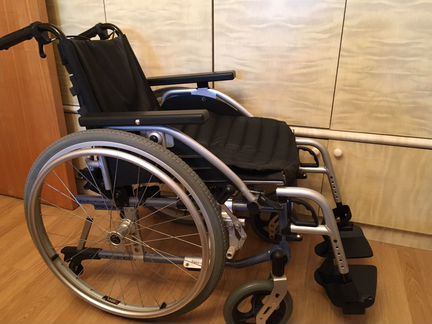 Коляска инвалидная