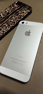 Телефон iPhone 5s