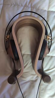 Наушники meze 99 Classic Walnut Gold с подставкой