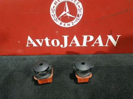 Крепление радиатора Mercedes W211 E211 М113.967 5