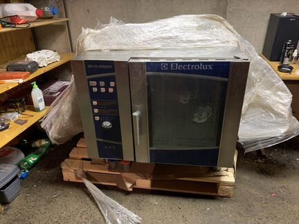 Пароконвектомат Electrolux