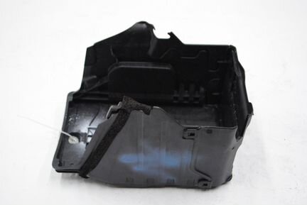 Полка аккумулятора Discovery Sport