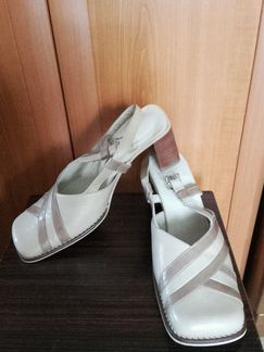 Босоножки