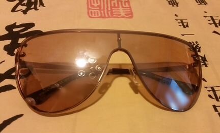 Солнечные солнцезащитные очки