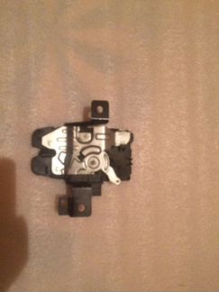 Замок багажника Land Rover Range Rover L405 2014г