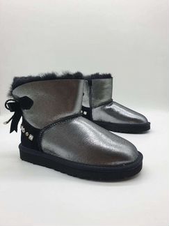 Угги обливные кожаные черные блестящие