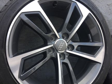 Оригинальные колеса на Audi A4 B9  A6 C7 R18