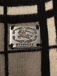 Кофта Burberry с шарфиком