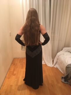 Платье вечернее