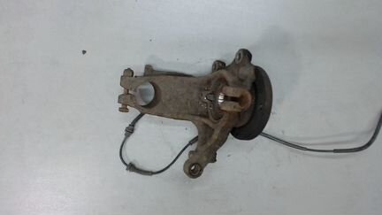 Ступица (кулак, цапфа) левая передняя Peugeot 207