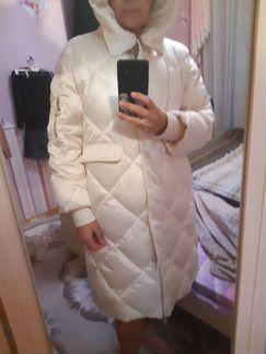 Пуховик белый