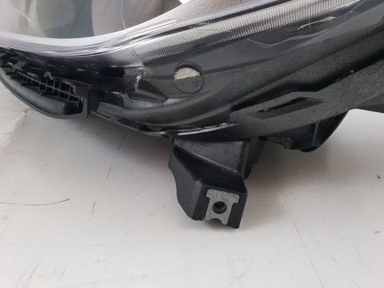 Фара левая Hyundai Solaris 2