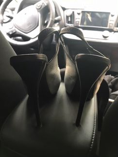 Босоножки Corsocomo кожаные