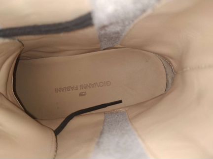 Ботинки от Giovanni Fabiani