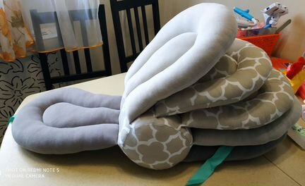 Подушка для кормления грудью 