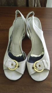 Продаю босоножки б/у