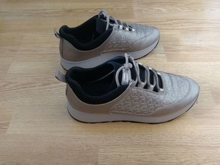 Кроссовки Geox