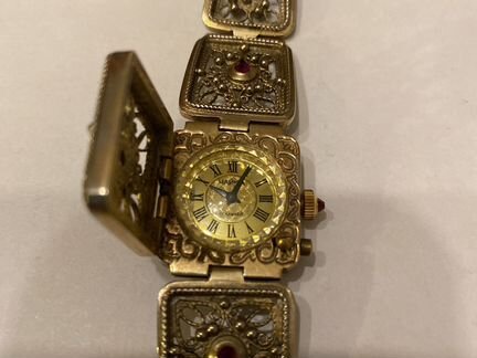 Часы чайка женские Чайка 17 камней