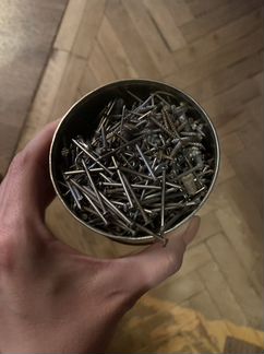 Гвозди в банке