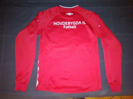 Джемпер, Umbro