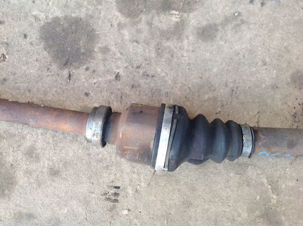 Привод передний правый Пежо Партнёр B9 TePee 1,9D